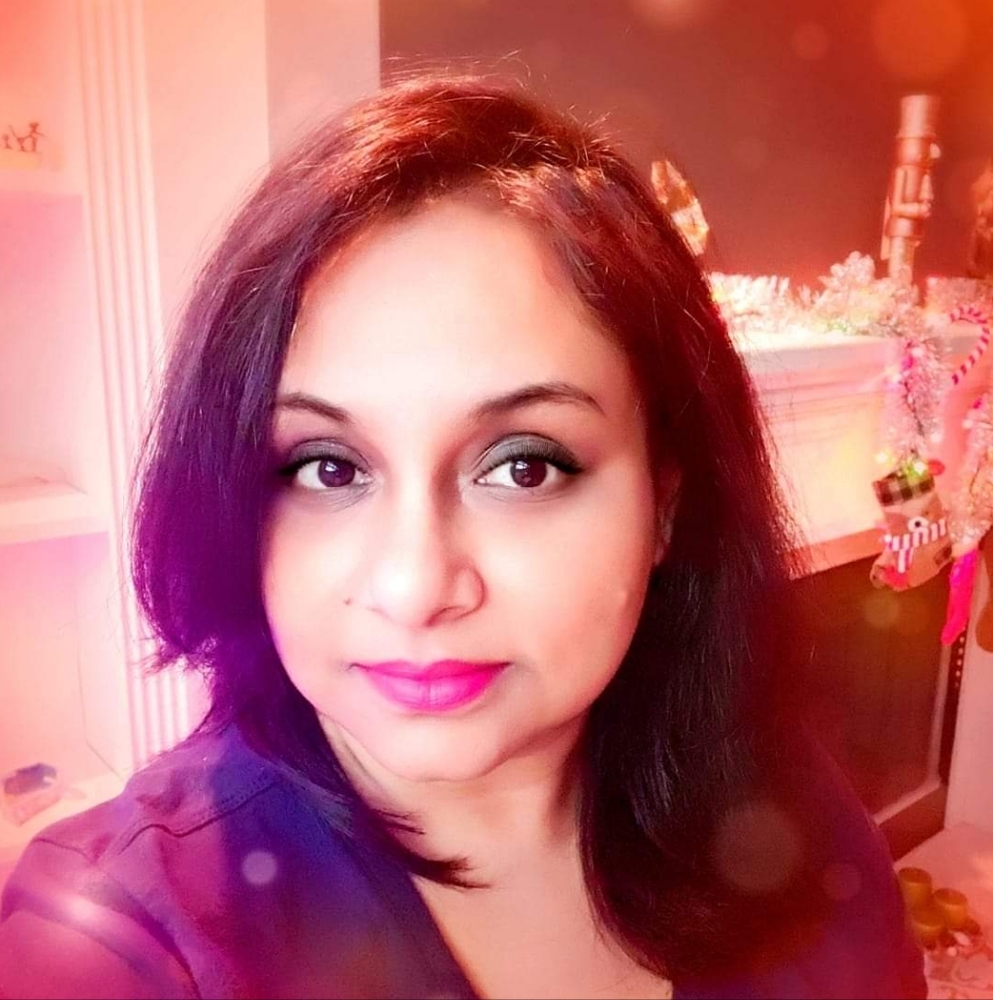 Meet your Posher, Mousumi